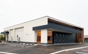 公益リバーサイドホール
